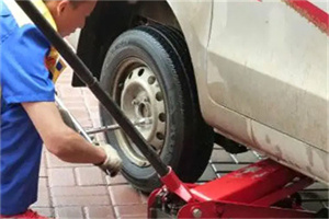 义乌附近拖车24小时服务热线电话